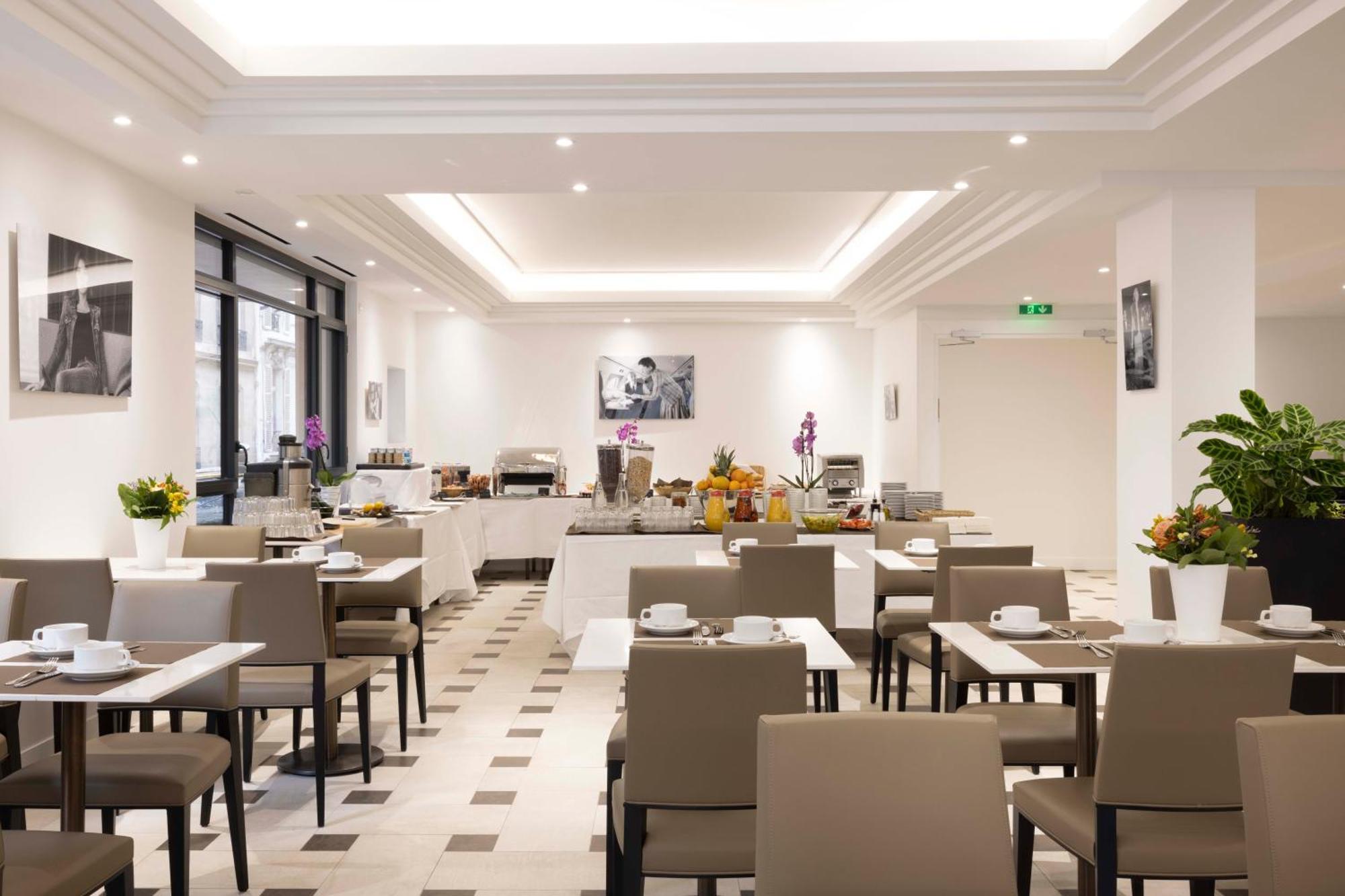 Hotel De Castiglione Париж Екстериор снимка