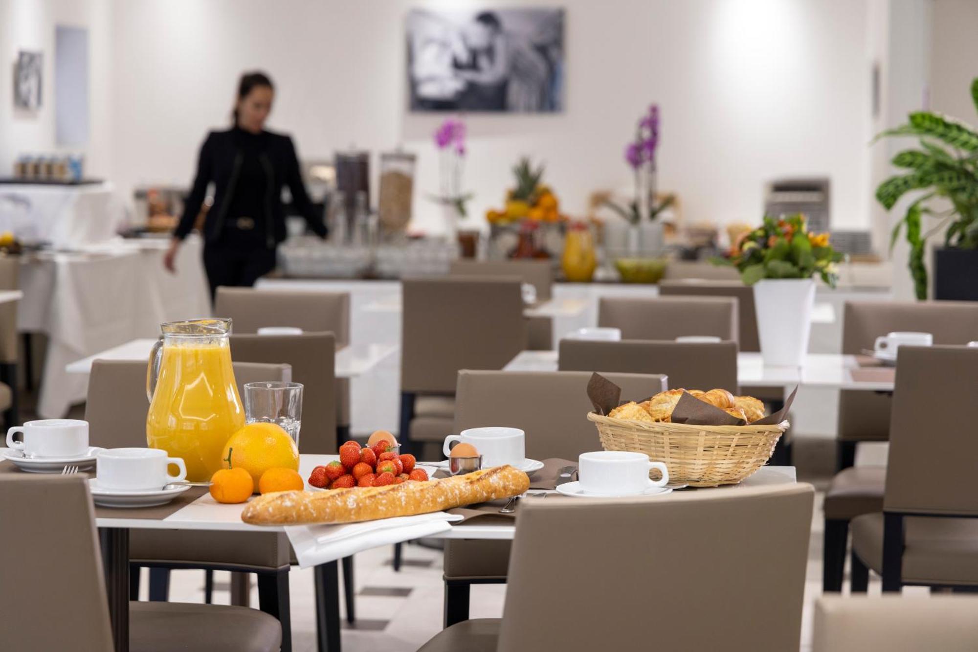 Hotel De Castiglione Париж Екстериор снимка